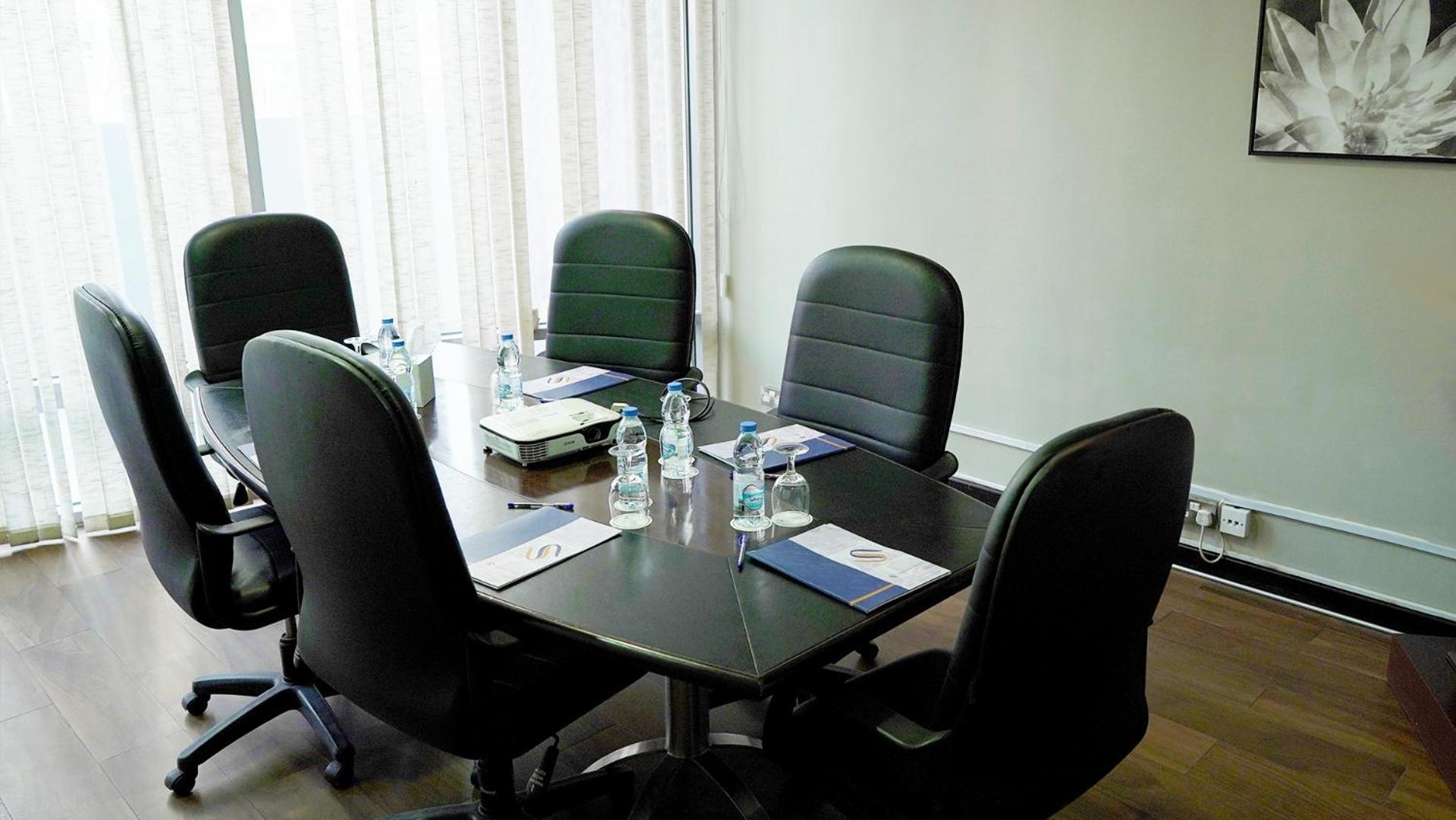 Signature Hotel Apartments And Spa Dubaï Extérieur photo