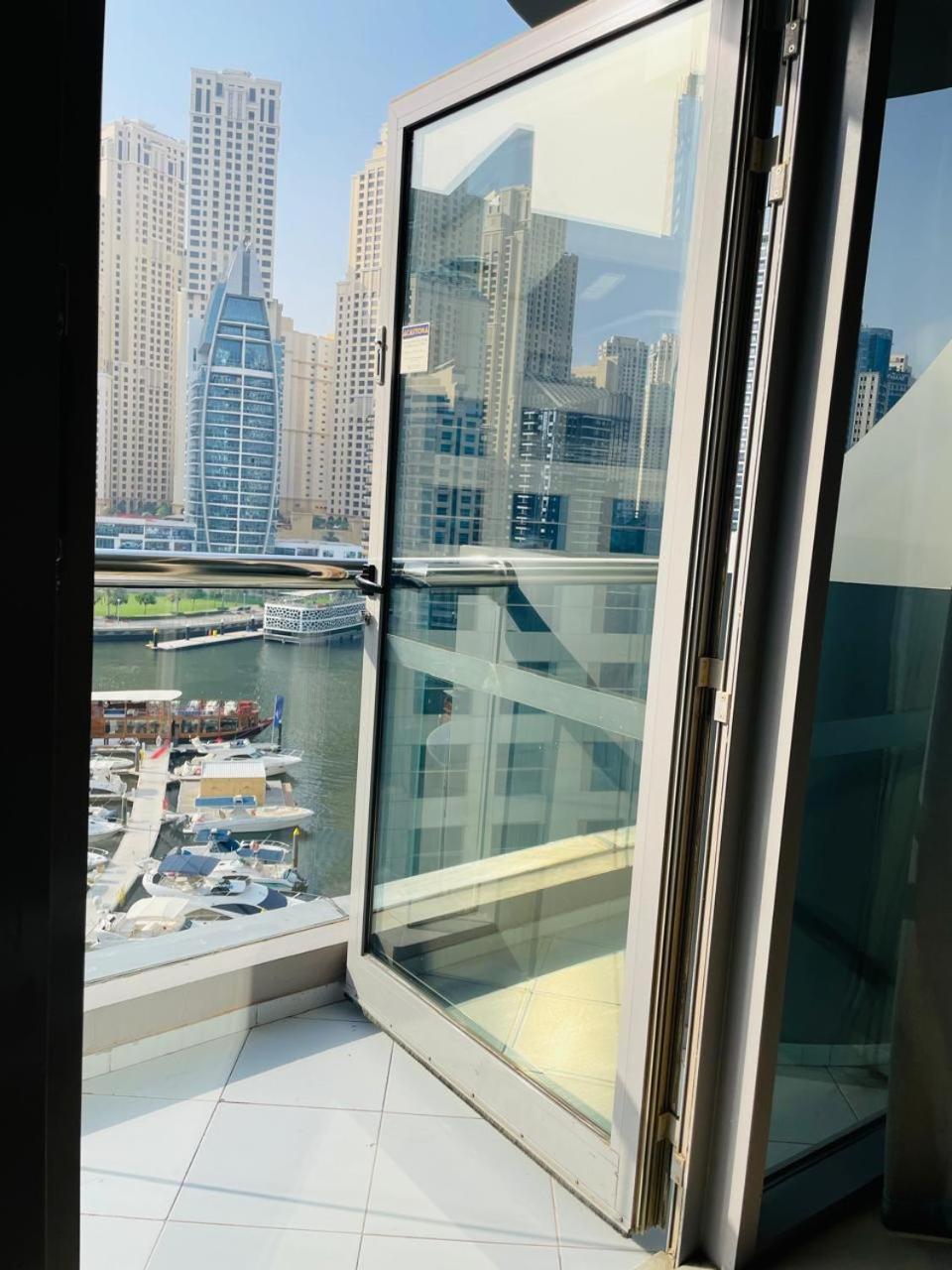 Signature Hotel Apartments And Spa Dubaï Extérieur photo