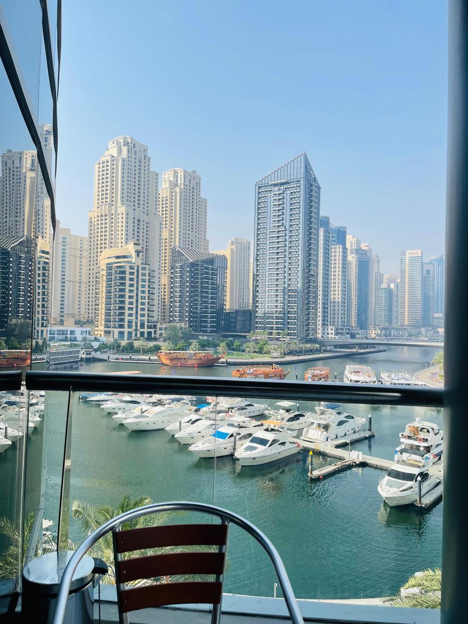 Signature Hotel Apartments And Spa Dubaï Extérieur photo