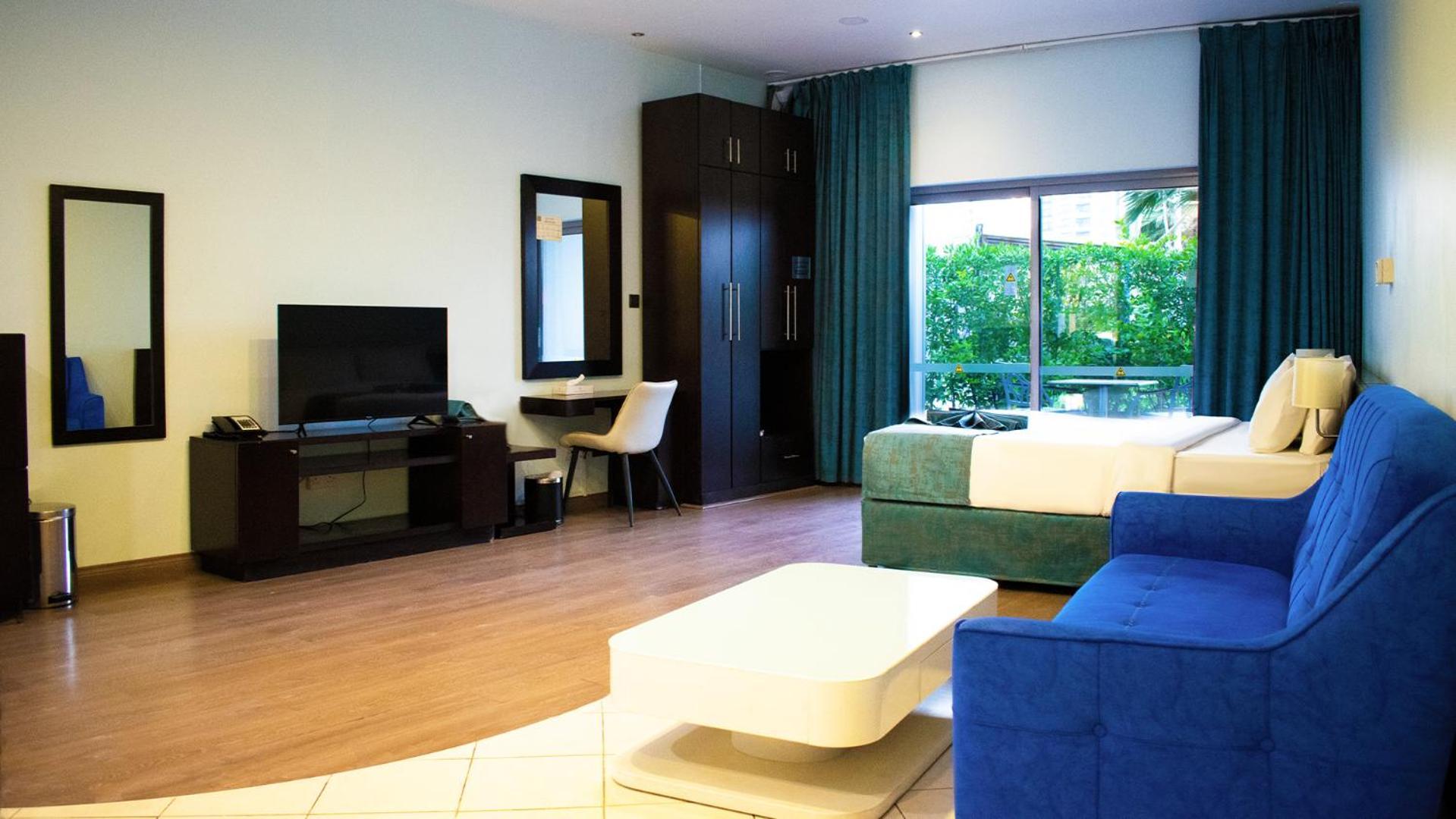 Signature Hotel Apartments And Spa Dubaï Extérieur photo