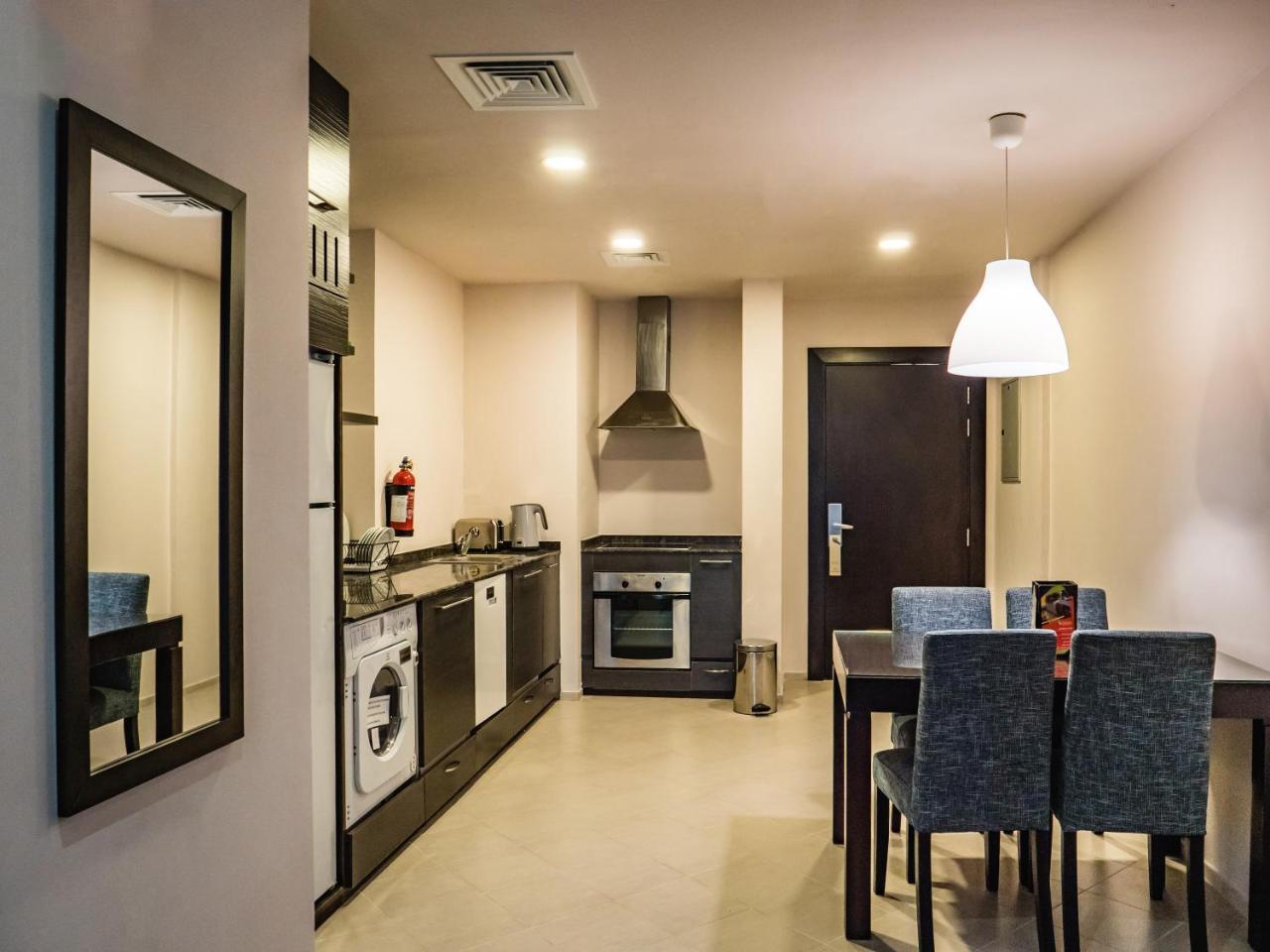 Signature Hotel Apartments And Spa Dubaï Extérieur photo