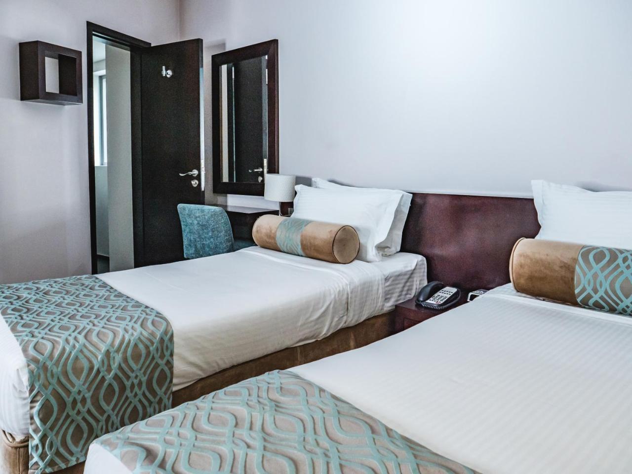 Signature Hotel Apartments And Spa Dubaï Extérieur photo