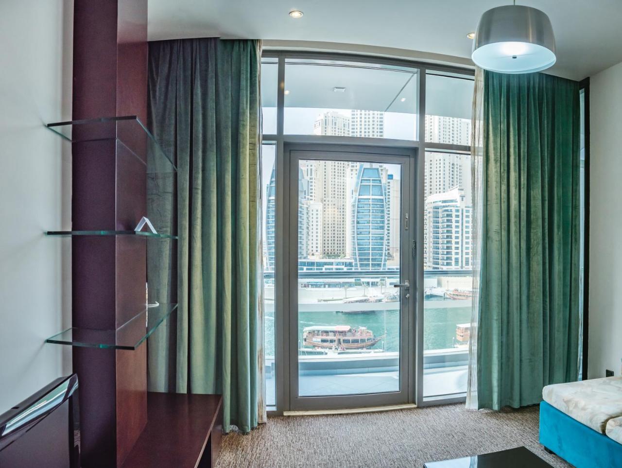 Signature Hotel Apartments And Spa Dubaï Extérieur photo