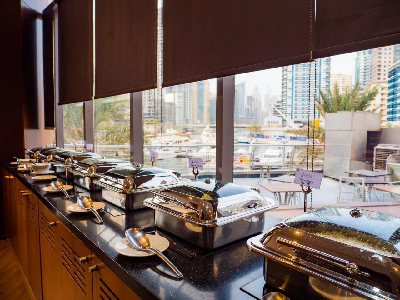 Signature Hotel Apartments And Spa Dubaï Extérieur photo